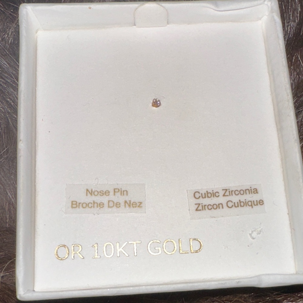 10KT Gold Cubic Zirconia Nose Pin